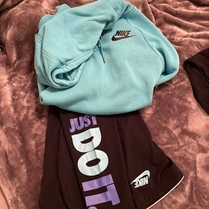 Nike leggings and Hoodie xl